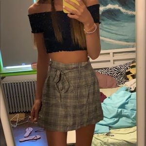 American Eagle plaid skirt